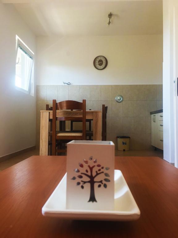 Milmaris Apartments ティヴァト エクステリア 写真