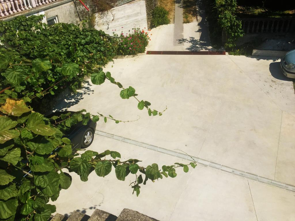 Milmaris Apartments ティヴァト エクステリア 写真